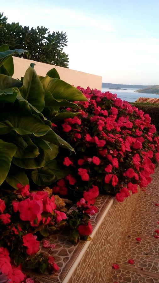 Apartments Blue Lagoon Trogir Exterior photo